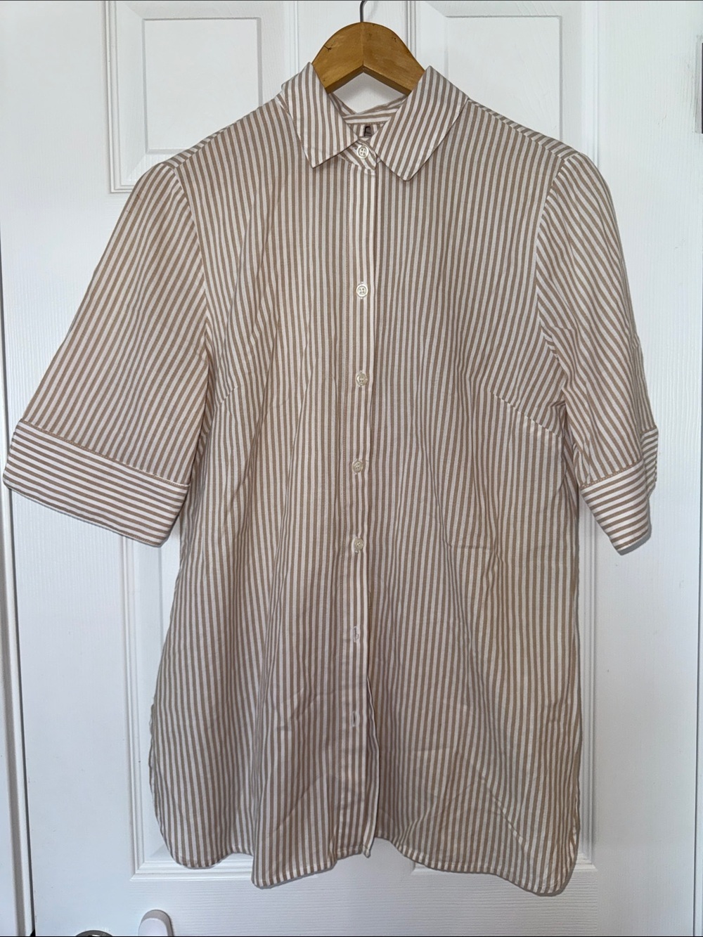 Chico's Elbow Sleeve Button-Up Shirt Beige Striped 100% cotton - Size 0/US4/Smal